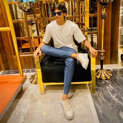 danish_sarfira's profile picture. I’m jealous of my parents, I’ll never be able to have a kid as cool as theirs.