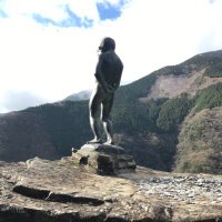 Spring Vacation (@thousthandleaf) 's Twitter Profile