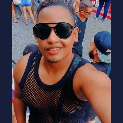 VitoralvesArau3's profile picture. 21 anos
Aquáriano