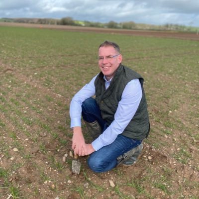 I work with Goldcrop as well as growing crops with my family in East Cork, Ireland. Interested in all matters crop related. All tweets are my own. BAgrSc. UCD.