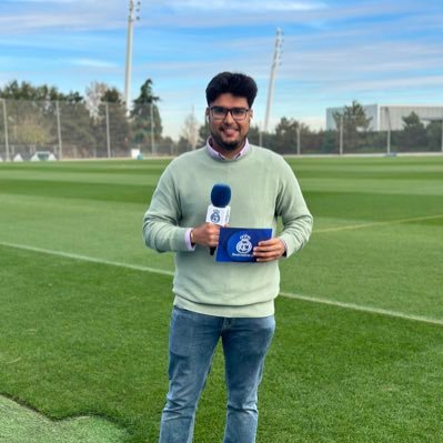 sidmish17's profile picture. Story Teller. Loves Football.