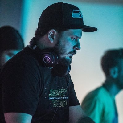 Luke_Stratton's profile picture. Lighting Designer/Director for Smashing Pumpkins. Follow @limithron and @pirateborg for my RPG content.