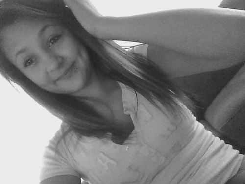 thtkidnamedlala's profile picture. #teamtaken ; 10-24-11 . im quiet until uu get to know me ; i looove music ; i like going out with frieends (;