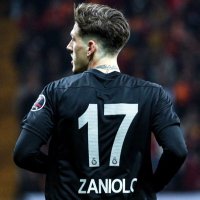 Çocukluk Aşkımsın (@sihirliheceler) Twitter profile photo