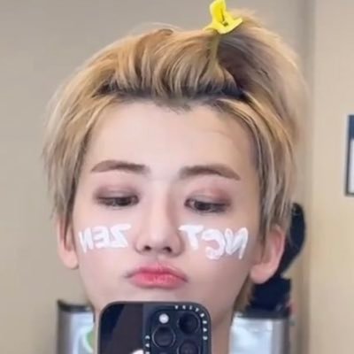 Lubujxx444's profile picture. 