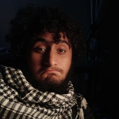 , Content creator , filmmaker, سينمائي ،
ارسنال❤️