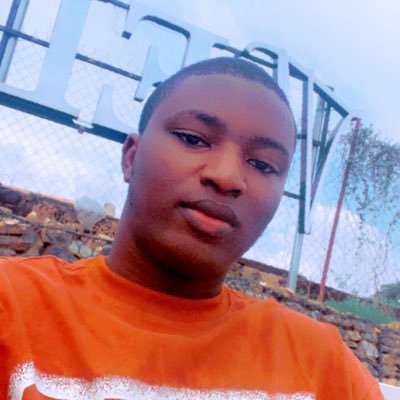 fashion designer //football lover @chelseafc 🌎champions 😎😇