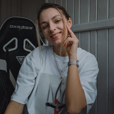 Streamer on Twitch and YouTube
Прямі ефіри українською ^^
https://t.co/X7nTFoKSUK