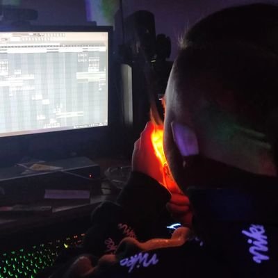 Artista musical y también soy streamer {LPGC}