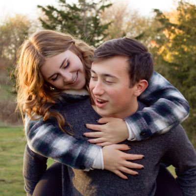 fionashaw35's profile picture. 