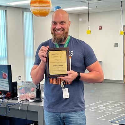 ManUtdRedSox's profile picture. Lover of all things STEM.