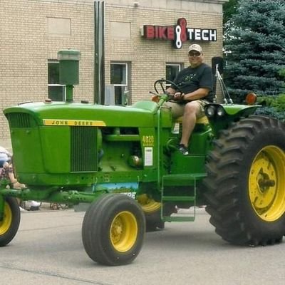 Raised on an Iowa farm. Ag Business Degree, 25-plus years in sales, marketing & business development, ag advocate, tech junkie, collect old John Deere Equip.