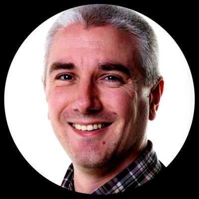 racontist's profile picture. I have my way with words, frequently. One day I may make some money from them.