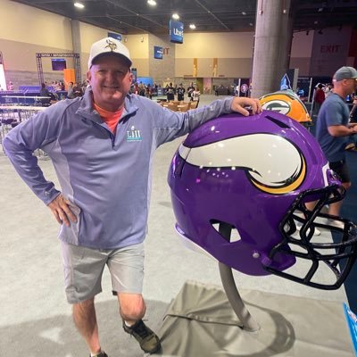 Mazviking1965's profile picture. 