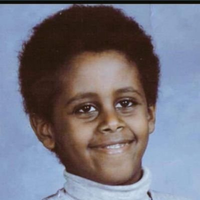 Araia14's profile picture. Latest Book: Ball Is Life 🌹 
amazon link:
https://t.co/Lw8Pv5AM2N