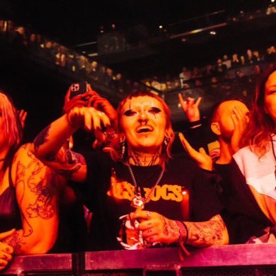 devilkn0cks's profile picture. filthy.