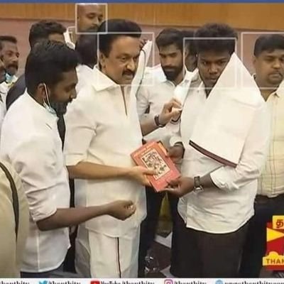 Ilamkavirajesh's profile picture. சுயமரியாதைக்காரன் 
மானமிகு 
சுயமரியாதைக்காரன்...