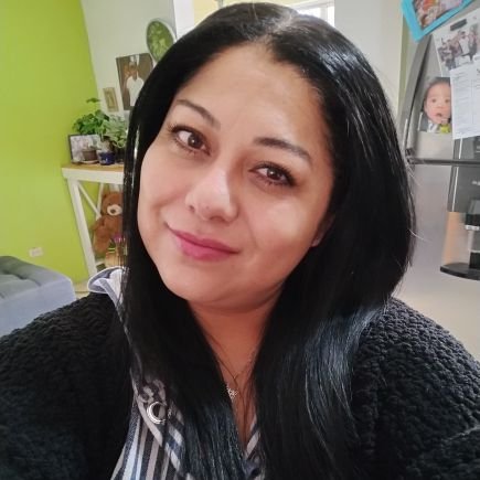 MirnaRS24's profile picture. 