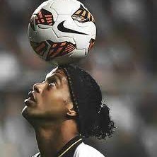 🤷‍♂🇪🇹 - 
Depressed LFC fan. Thiago Alcantara, Kevin De Bruyne, and Martin Odegaard enthusiast. Dominik Szoboszlai slowly taking over my life🇭🇺