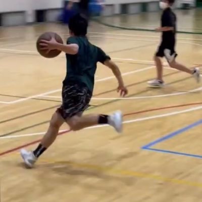 ryouga__0816's profile picture. 04 /帝京3年健スポ/ 7組 教員志望🏀⏬インスタアカウント
