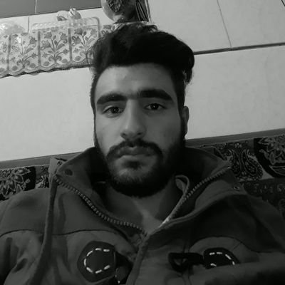 aref_bhramii's profile picture. صرف خواستن برای توانستن 😁