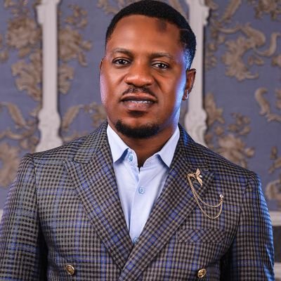 CBN Gov Akinsola Akin🇳🇬 Profile
