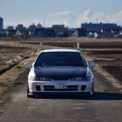 ｻﾝｼｬｲﾝ233の完全車垢(サブ垢なので多分低浮上)
SPOONっぽい見た目のDC2 typeR-X乗り。絶賛コミュ障なので声掛けてくれると喜びます！