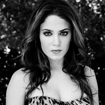 Nikki_Reed_'s profile picture. @GangstaReed's Backup. Not real -fake-