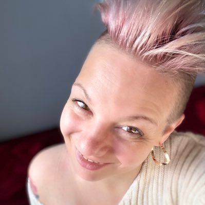 Luise Freese moved to Bluesky Profile
