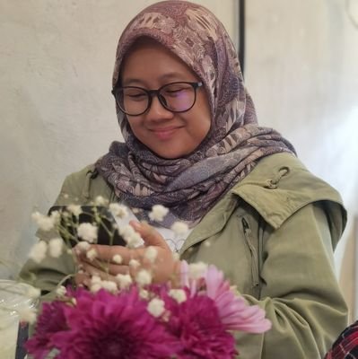 SyazanaMI Profile Picture