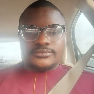 udhawuvelawren1's profile picture. just me