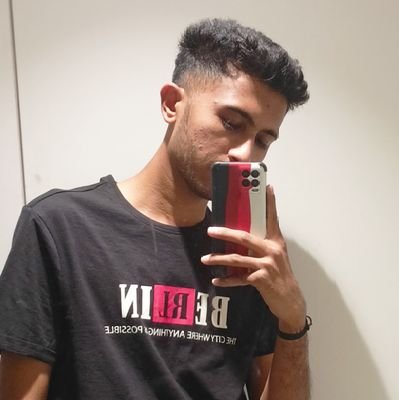 12Skparmar's profile picture. 📸 🇮🇳 ☮️

2D Visual Artist | photographer |
✴️ Prof. Retoucher | Designer | Cinematics