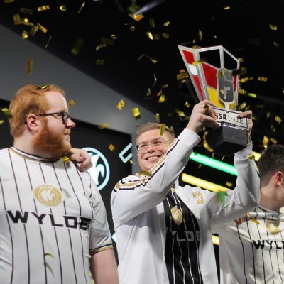 Zeus_R6s's profile picture. ex head Coach for @WYLDE_gg