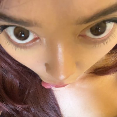 part time streamer full time cat mom | uiamarabianca@gmail.com