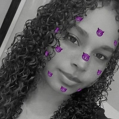 - ... Regra numero 5: nunca demonstre amor ele pode te matar ...👌🍃😴
