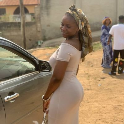 Balods1's profile picture. Fashion Designer||Fashionista. The Creative Director of Balods_Creativity on IG and Facebook. We cater for all your fashion and clothing needs📌👗.