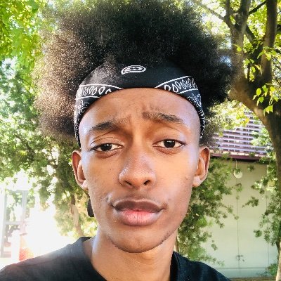 🌈🏴🏳️🌈🌈 IG:Tevin Maseko Taurus♉ Performing arts Graduate🎓🎭🎤🕺🏾