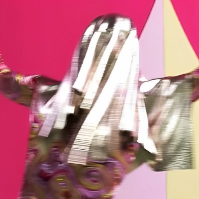 V_Vorhange's profile picture. 