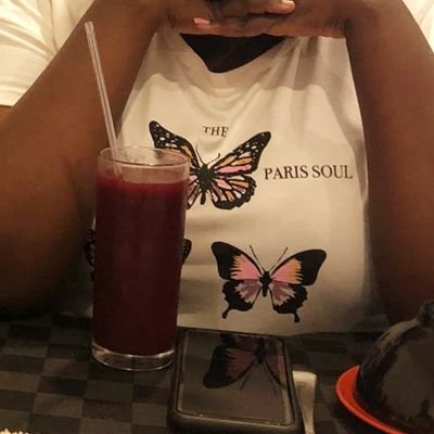 Beakilemi's profile picture. God First ❤ || Live Love Life||