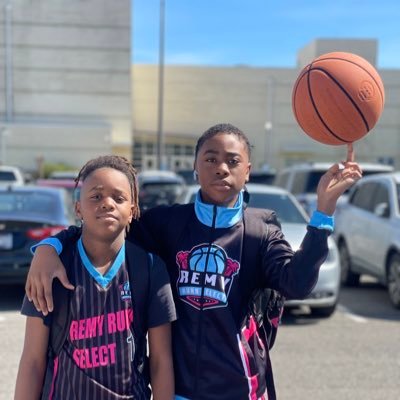 Elijah Booth- Class of 2030 Andre Booth- Class of 2031 IG-BoothBoysBallers Youtube- BoothBoysBallers