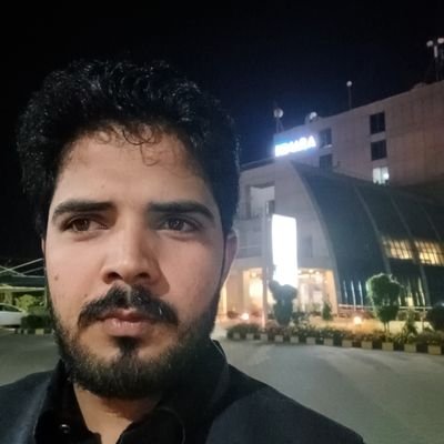 Khurram42086381's profile picture. 