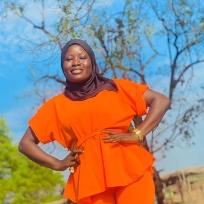 ModestMashkura's profile picture. 