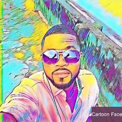 SegzyDumo's profile picture. Humanist, 
proud Nigerian 🇳🇬 
Manchester United fan. ⚫⚪🔴
Proudly Rivers. 🌊