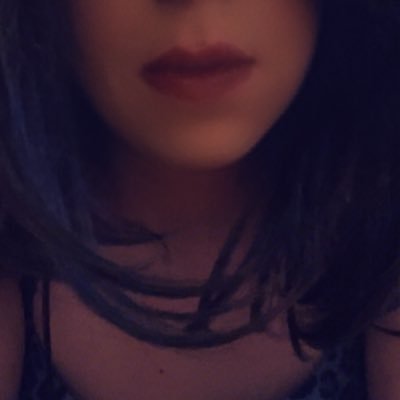 She/Her Loves pee always horny. dm me boys and girls, I love to chat! 32 years old.