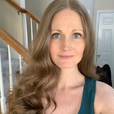 Tropical Western Astrologer/ she/her / Natal, Transit, and Astrocartography readings