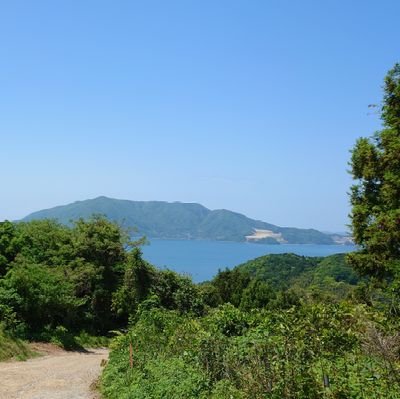 27歳/妻と二人暮らし👩❤️👨/つみたてNISA🔥(S&P500、オルカン)/朝活🌞/英語勉強🇺🇲/株勉強🔥/簿記勉強中/UVERworld/アニメ📺/マンガ📖/伊織もえより早起きする☀️