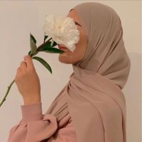 Zahra Ali(@WithloveZahra) 's Twitter Profile Photo