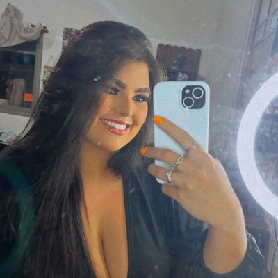do catolicismo eu gosto do vinho e do pecado instagram: @donavitoriaa