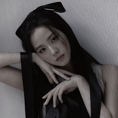 🦢 ━━ yejiwsh !! ੈ✩‧₊˚ // YEJIWSHさんのプロフィール画像