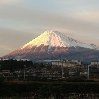 自然の風景撮影しています

写真好きな人と繋がりたい。。
写真はスマホ撮りです。

無言フォローok。
副業や業者関係NGです
。。

絡んでくれる人歓迎です

リプは返せない時も有ります。よろしくお願いします🙇